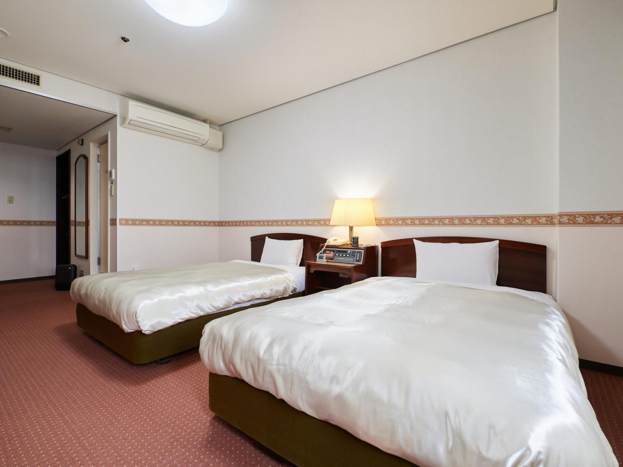 Ecohotel Toyama Bagian luar foto