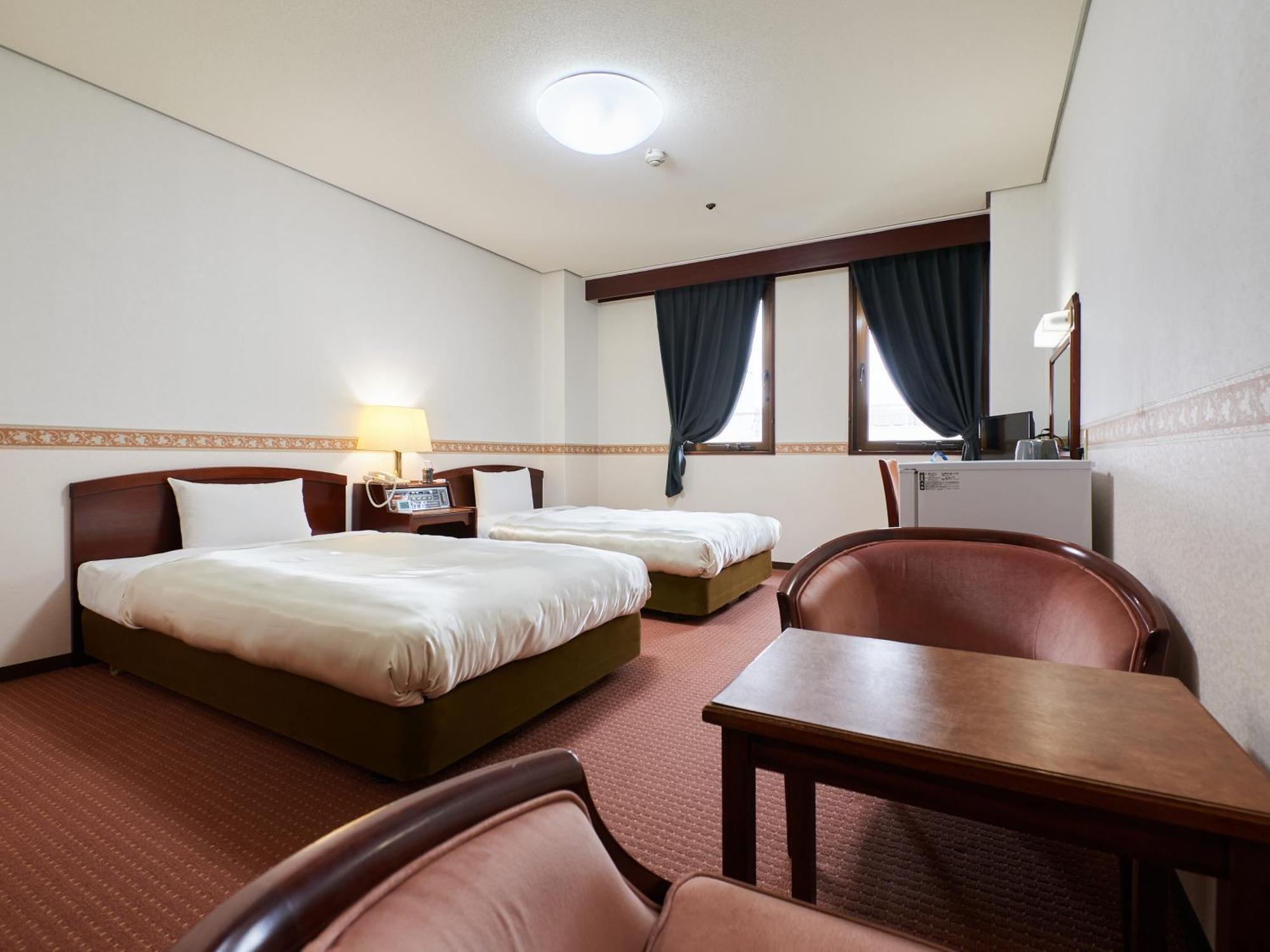 Ecohotel Toyama Bagian luar foto